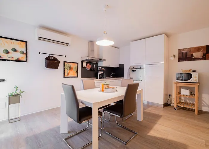 Siepelunga Nest بولونيا